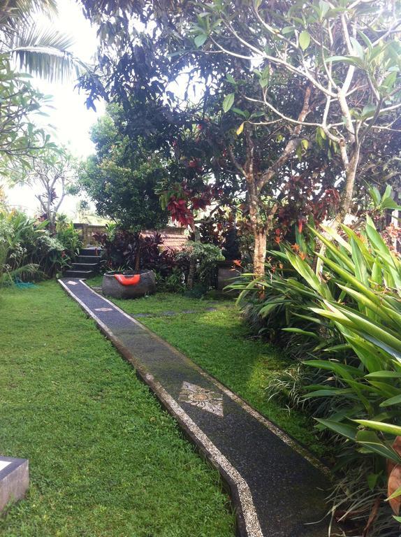Pondok Loris Guest House Ubud Exteriör bild