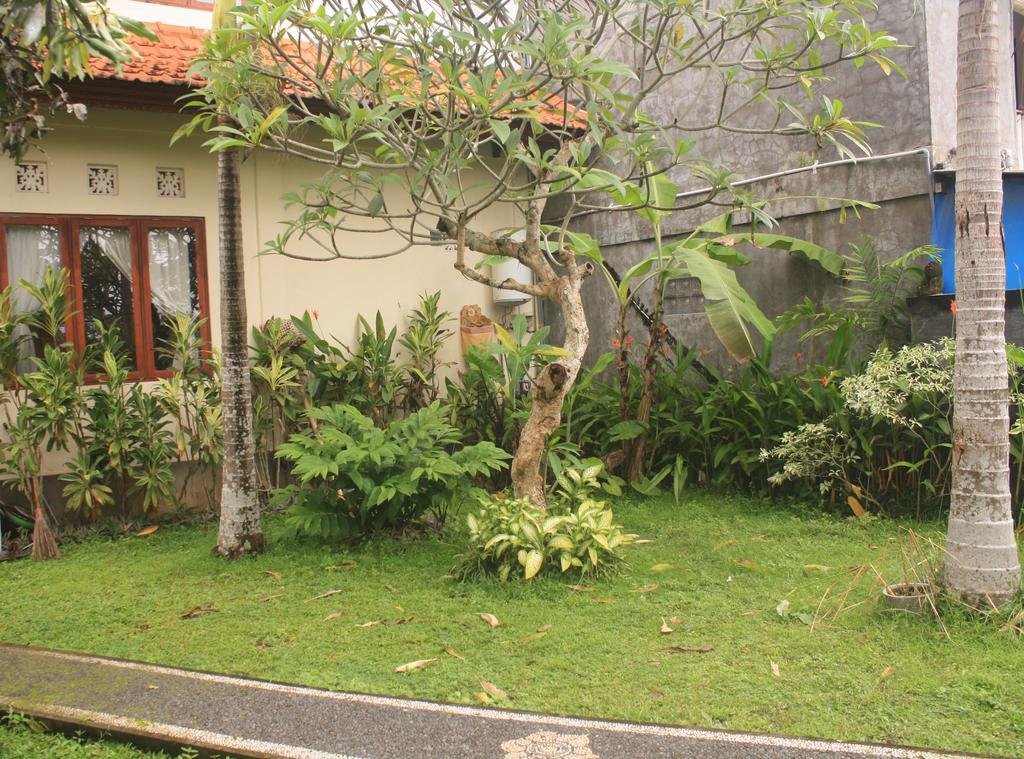 Pondok Loris Guest House Ubud Exteriör bild