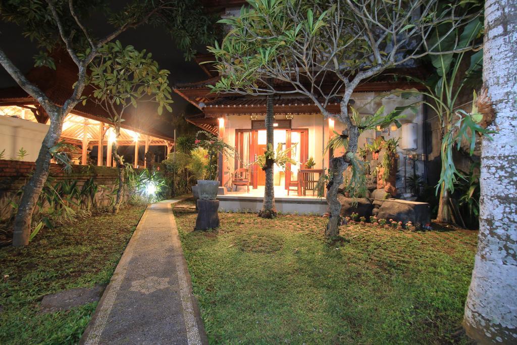 Pondok Loris Guest House Ubud Exteriör bild